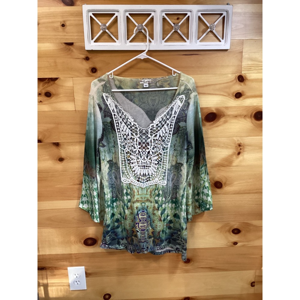 World Unity Woman Green Paisley Crochet Lace Bib 3/4 Bell Sleeve Top 1X